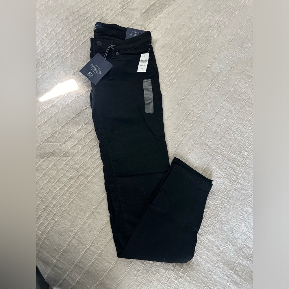 Size 27 BNWT black denim leggings